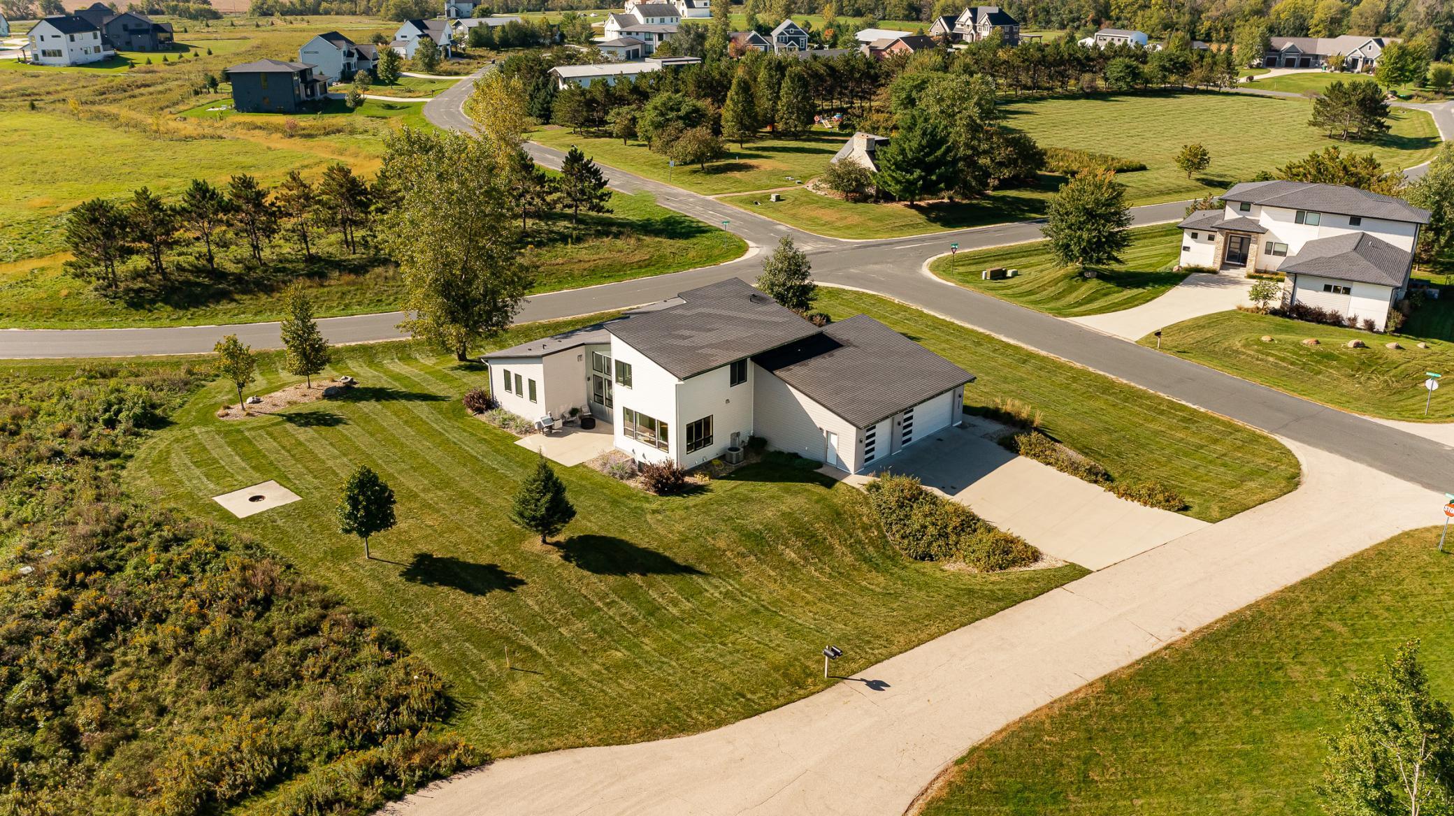 4080 Ironton Lane Southwest Rochester, MN 55902 - Photo 5 of 68