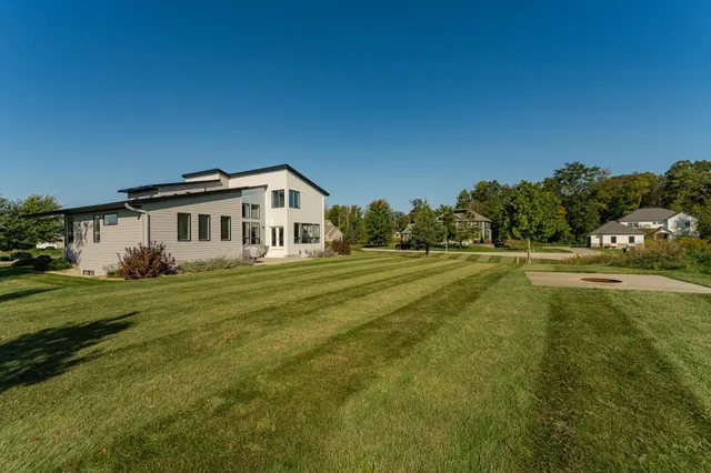 $1,325,000 | 4080 Ironton Lane Southwest, Rochester, MN 55902