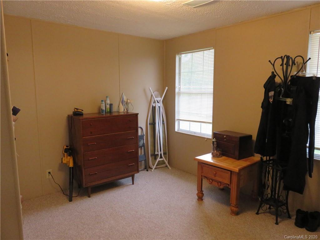 339 Whitaker Road Shelby, NC 28152 - Photo 14 of 18 Gallery Image 14