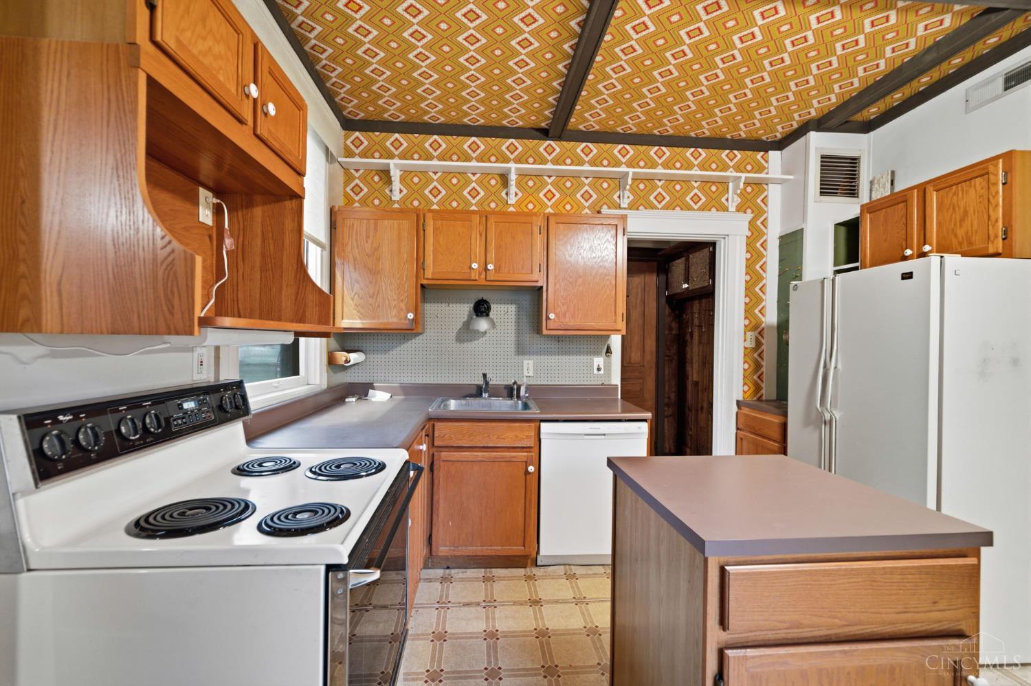 5805 Miami Road Cincinnati, OH 45243 - Photo 16 of 56 Gallery Image 16