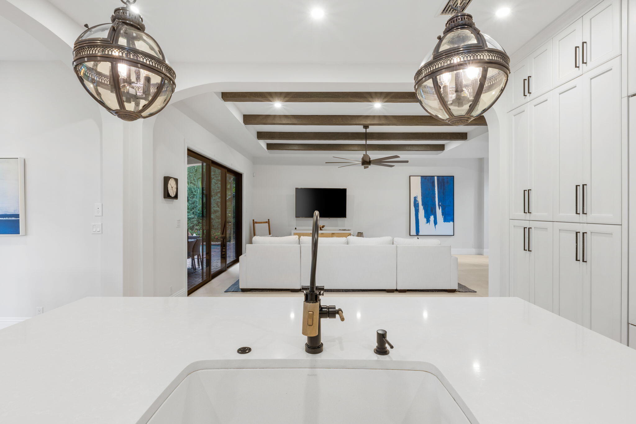 249 Edmor Road West Palm Beach, FL 33405 - Photo 11 of 49