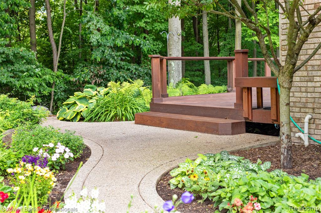 8661 Deerwood Road Clarkston, MI 48348 - Photo 63 of 82 Gallery Image 63