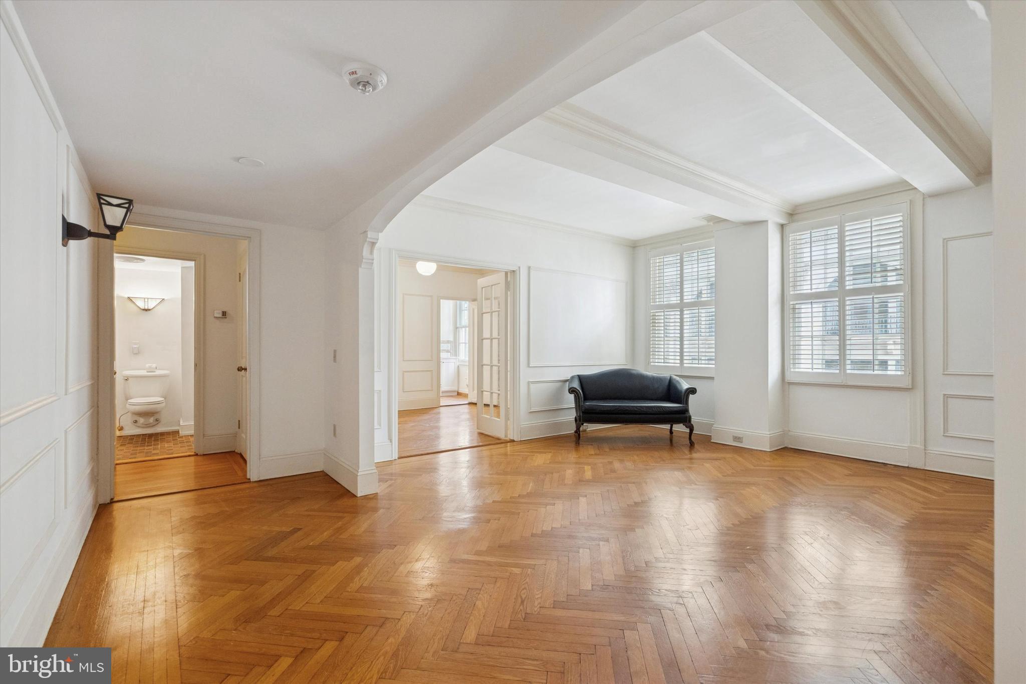 1900-00 Rittenhouse Square, Unit 3C Philadelphia, PA 19103 - Photo 3 of 25 a view of livingroom with furniture and windows