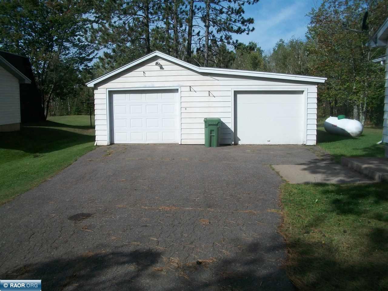 3793 Elynwood Road Hibbing, MN 55746 - Photo 2 of 41