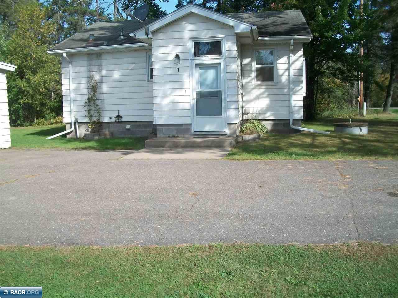 3793 Elynwood Road Hibbing, MN 55746 - Photo 4 of 41