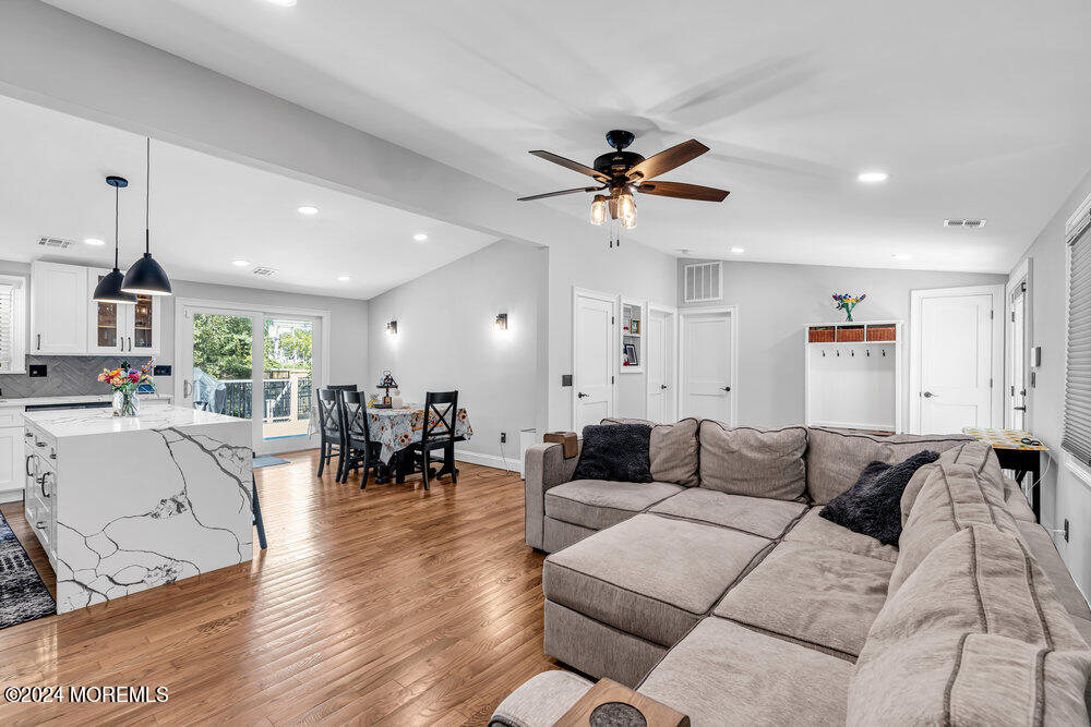 18 Texas Road Aberdeen, NJ 07747 - Photo 13 of 43 016_dsc08958_164