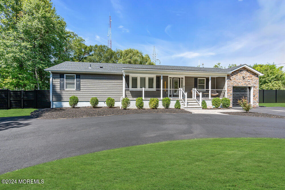 18 Texas Road Aberdeen, NJ 07747 - Photo 5 of 43 005_dsc09058-1_728