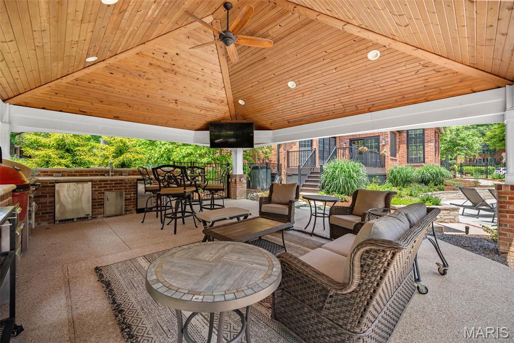 33 Dunleith Drive St. Louis, MO 63124 - Photo 51 of 56