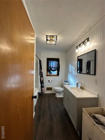 $189,500 | 709 South 7th Street, Owensville, MO 65066