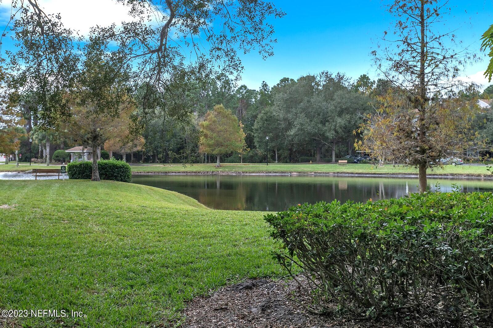 10550 Baymeadows Road, Unit 317 Jacksonville, FL 32256 - Photo 29 of 33 Pond