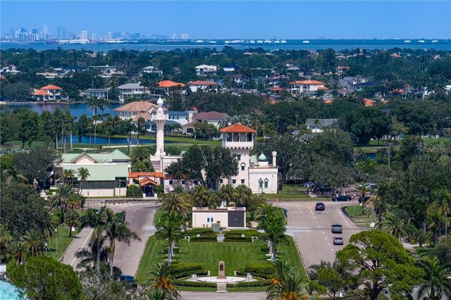 $4,500,000 | 420 Coffee Pot Riviera Northeast, St. Petersburg, FL 33704
