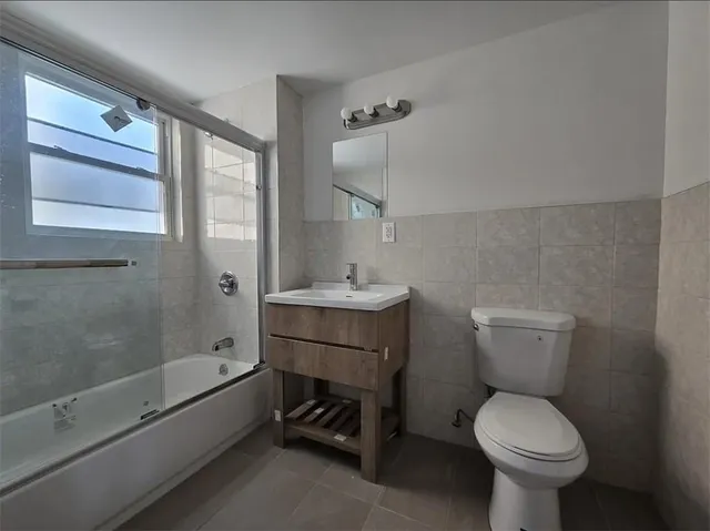 $1,500,000 | 4321 3rd Avenue | Sunset Park