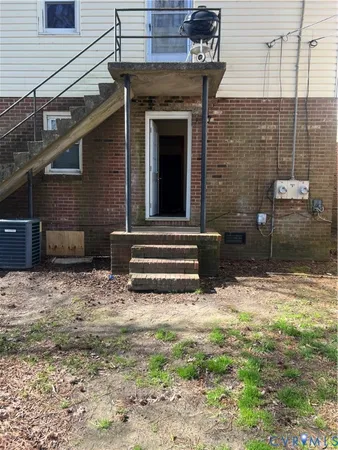 $995 | 901 Cedar Level Road, Unit A1, Hopewell, VA 23860