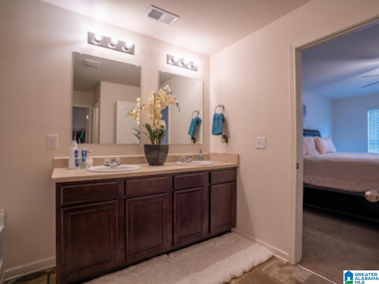 2042 Kerry Circle Calera, AL 35040 - Photo 17 of 26