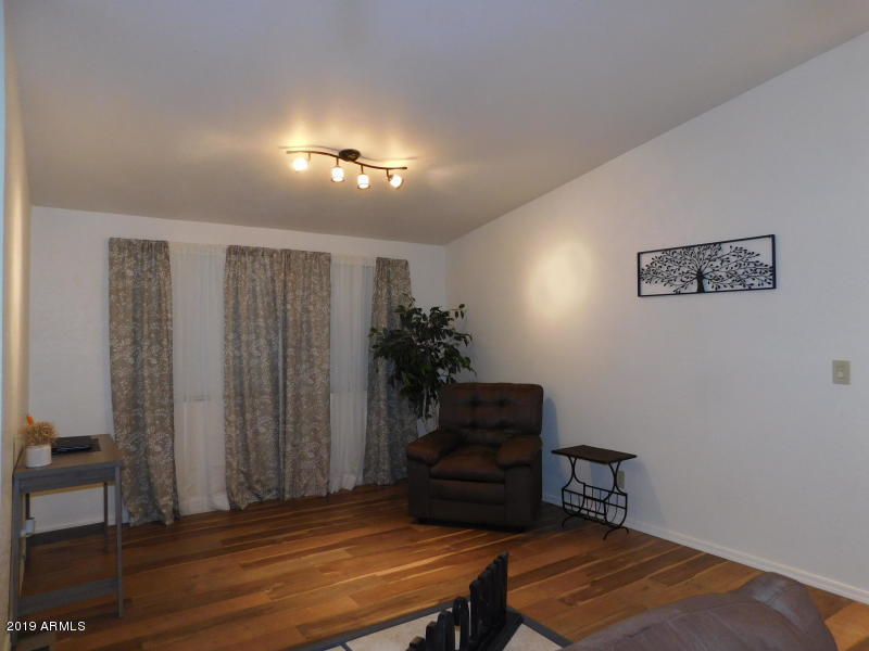 Additional sitting area