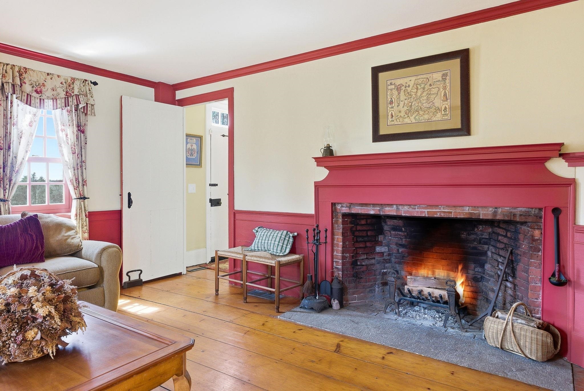 5 Old Manchester Road Amherst, NH 03031 - Photo 12 of 57