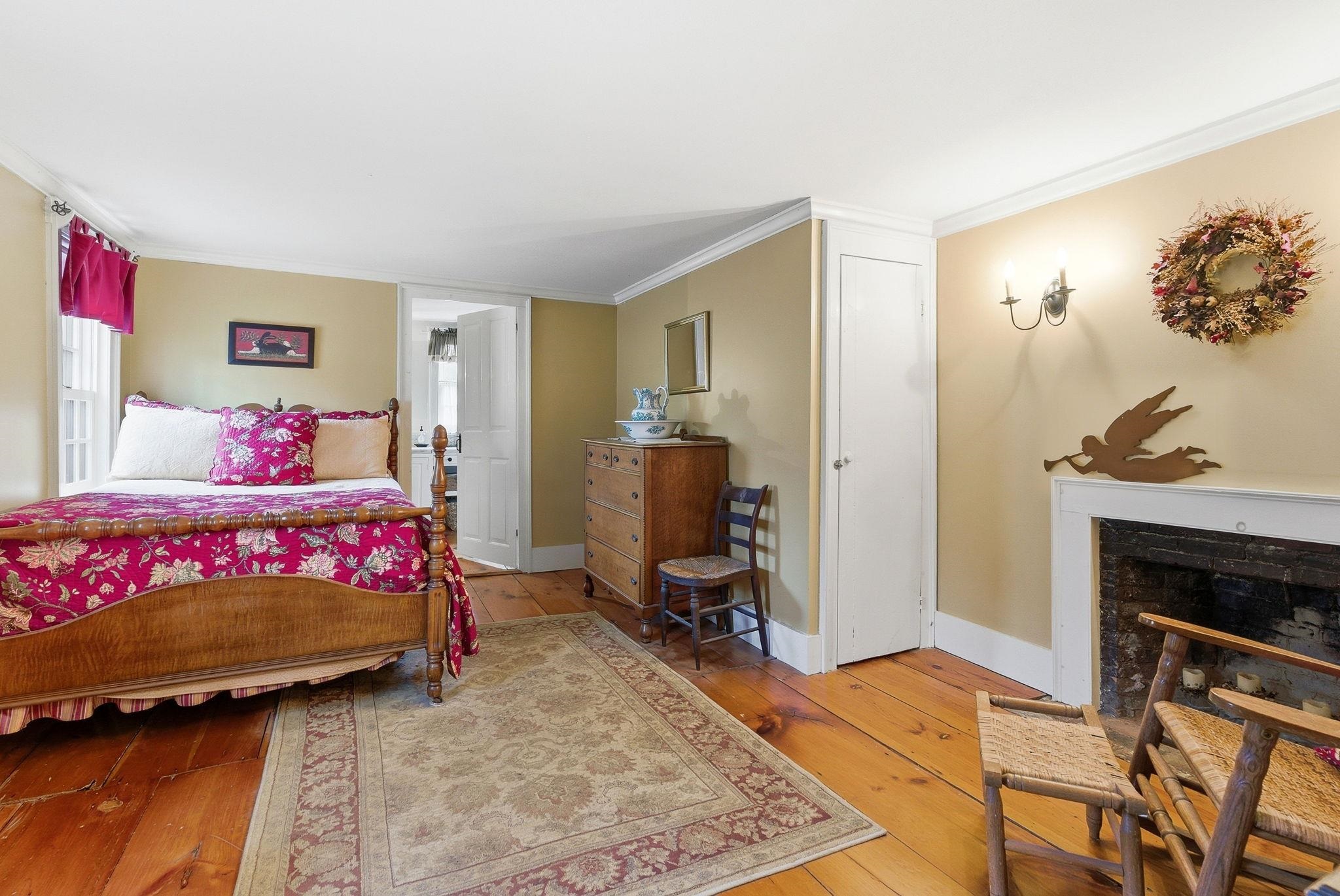 5 Old Manchester Road Amherst, NH 03031 - Photo 38 of 57