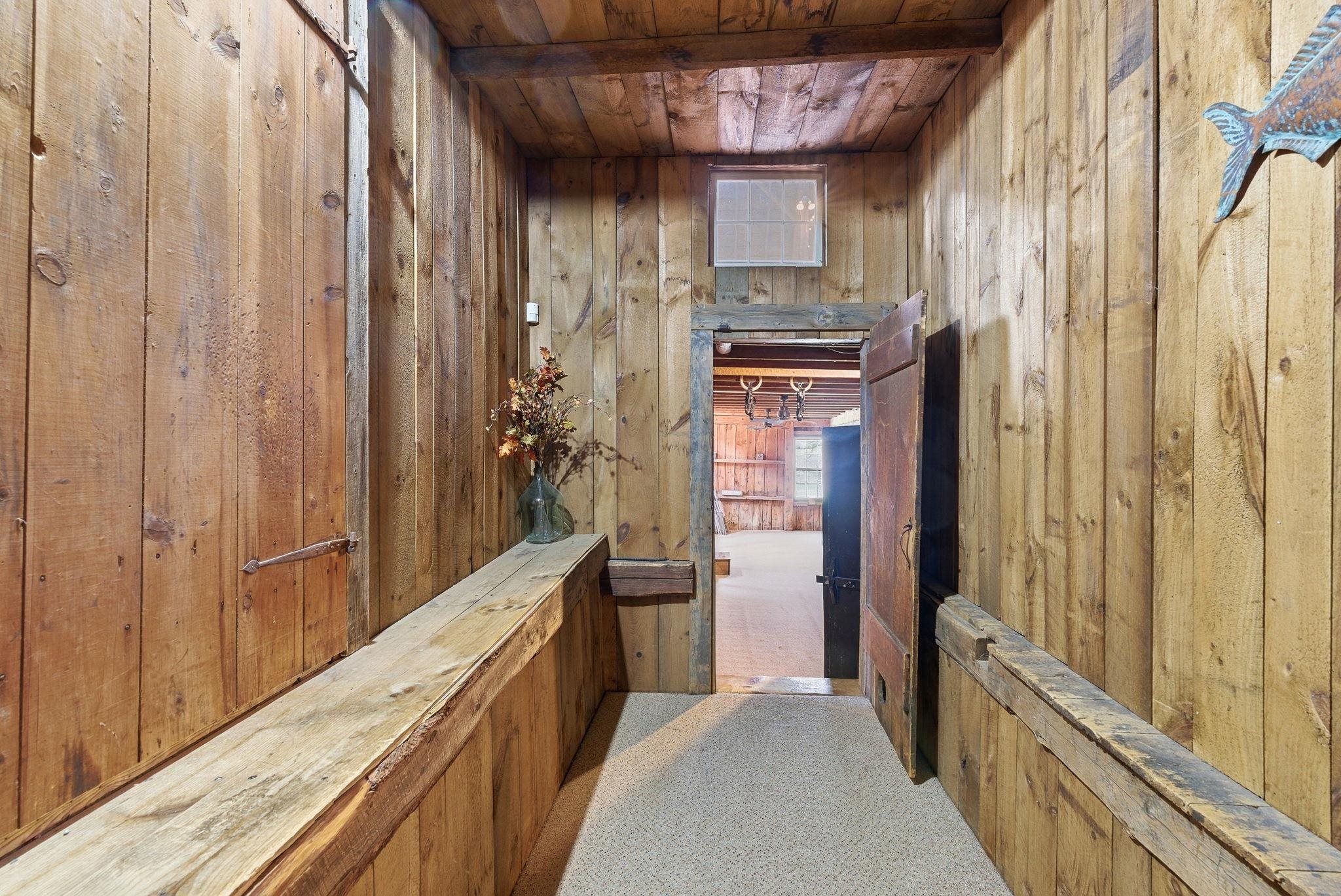 5 Old Manchester Road Amherst, NH 03031 - Photo 42 of 57