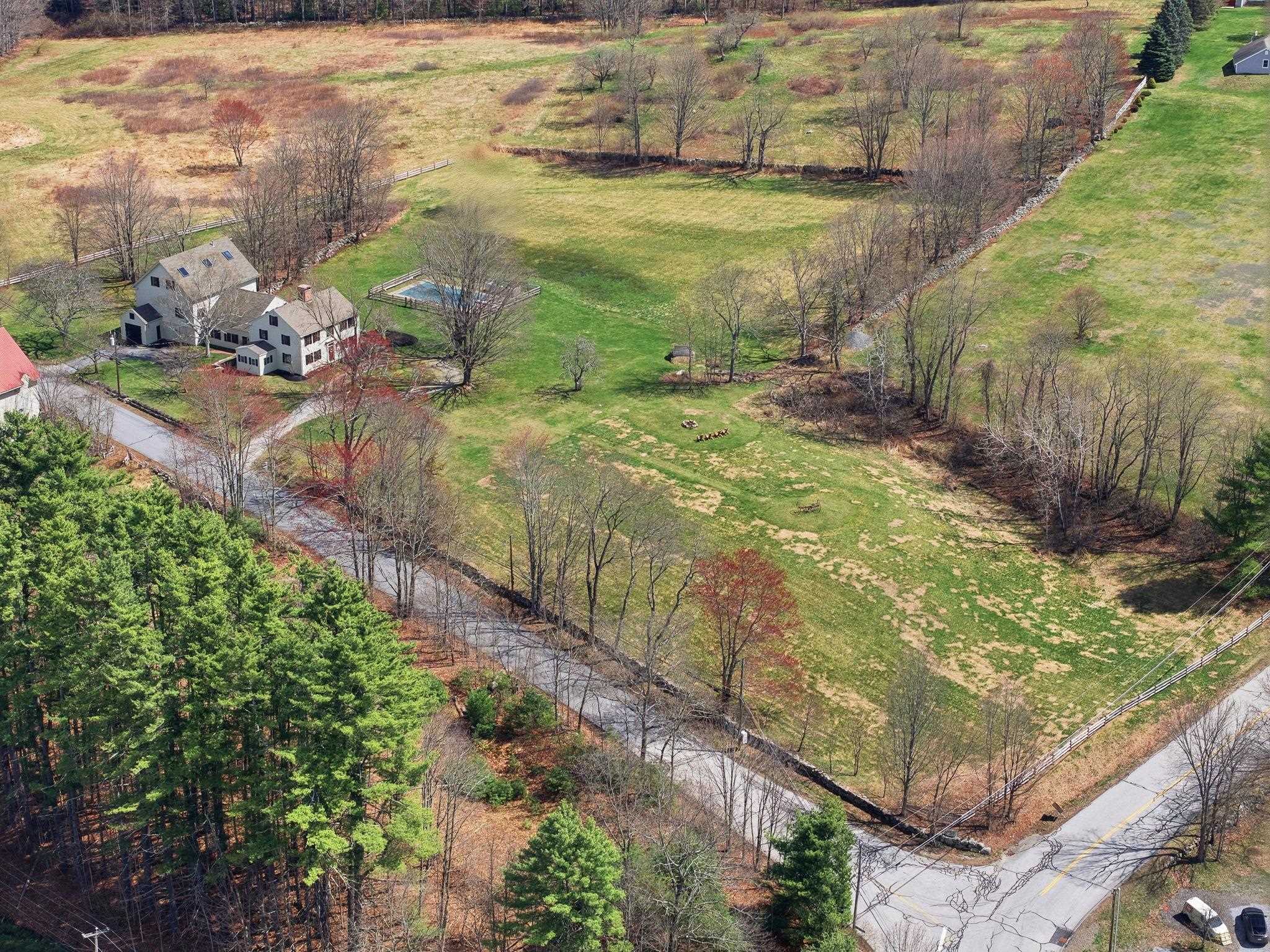 5 Old Manchester Road Amherst, NH 03031 - Photo 6 of 57