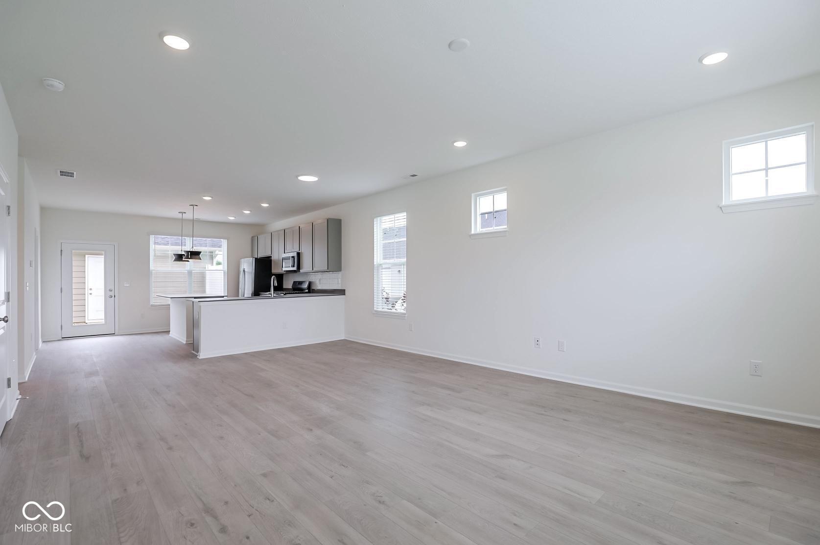 2694 Smith Road Plainfield, IN 46168 - Photo 5 of 32