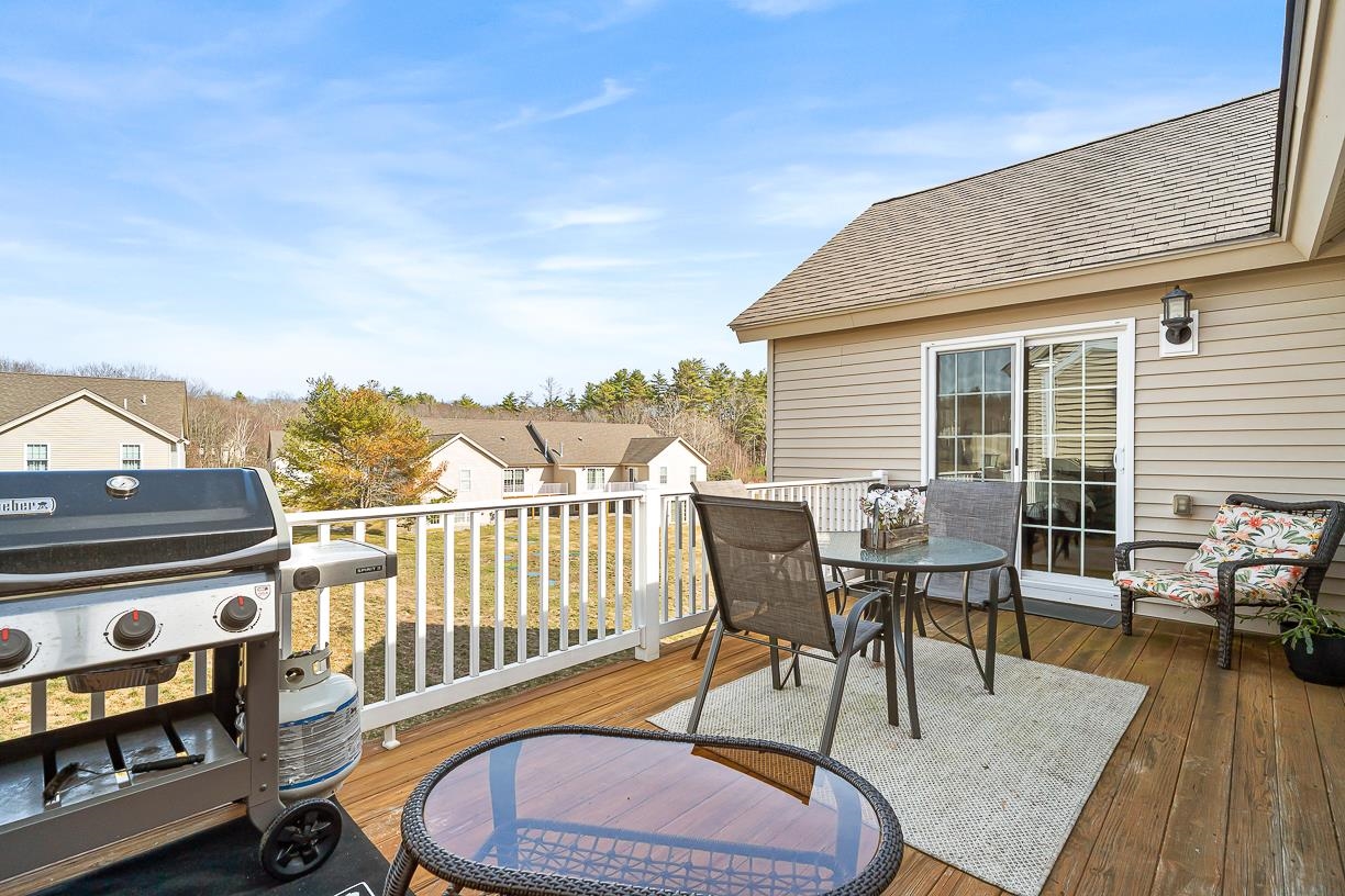 154 Hall Road Fremont, NH 03044 - Photo 24 of 32