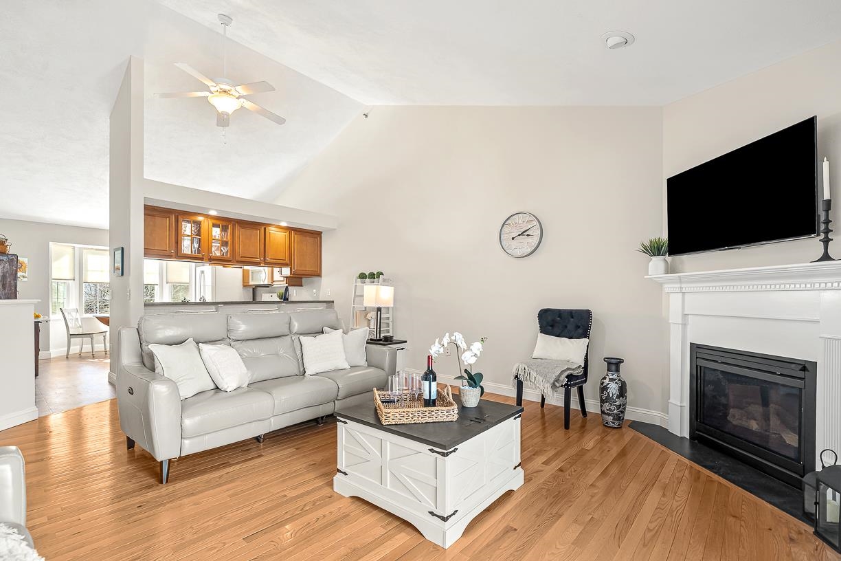 154 Hall Road Fremont, NH 03044 - Photo 5 of 32