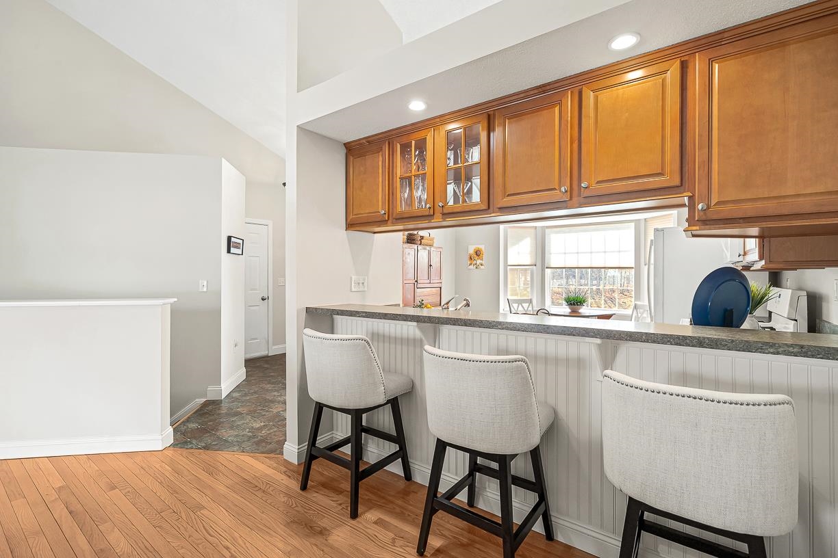 154 Hall Road Fremont, NH 03044 - Photo 8 of 32