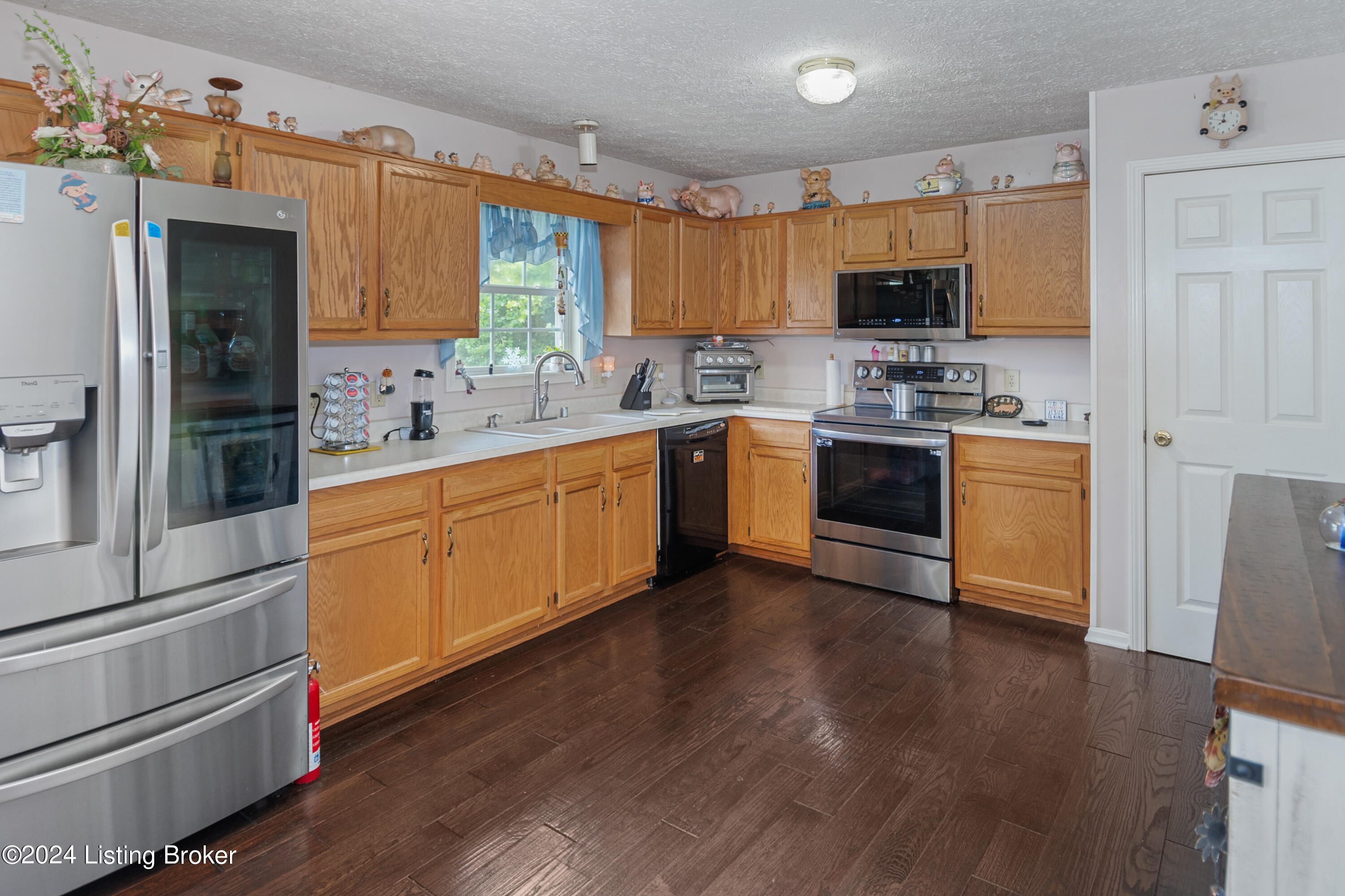 5103 Beech Grv Road Lebanon Junction, KY 40150 - Photo 10 of 34 5103BeechGrove-11