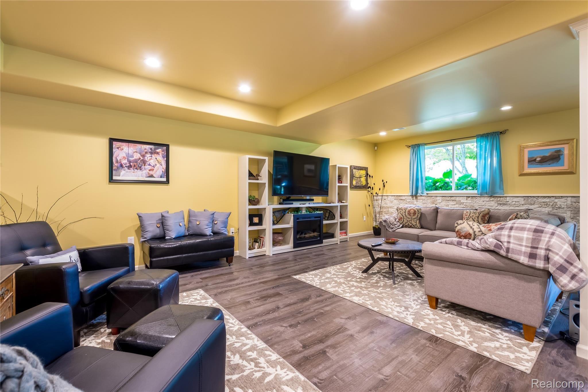 1447 Bowers Road Lapeer, MI 48446 - Photo 48 of 53 REP_8048.jpg