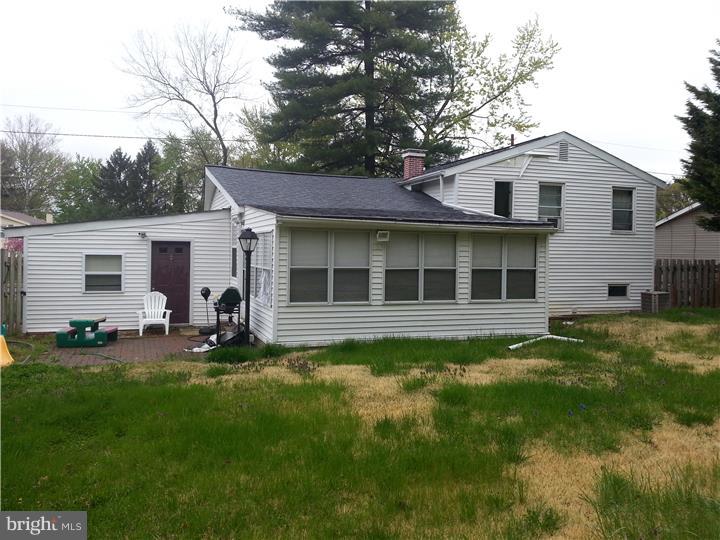 229 Somerset Road Deptford, NJ 08096 - Photo 8 of 9