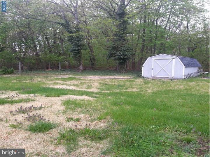 229 Somerset Road Deptford, NJ 08096 - Photo 9 of 9