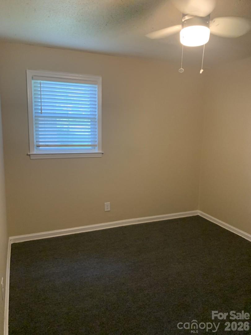 436 Green Tree Circle Columbia, SC 29203 - Photo 6 of 12 an empty room with a window