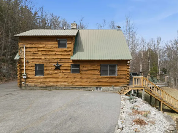 $799,000 | 139 Ledgeview Shore Drive, Alexandria, NH 03222