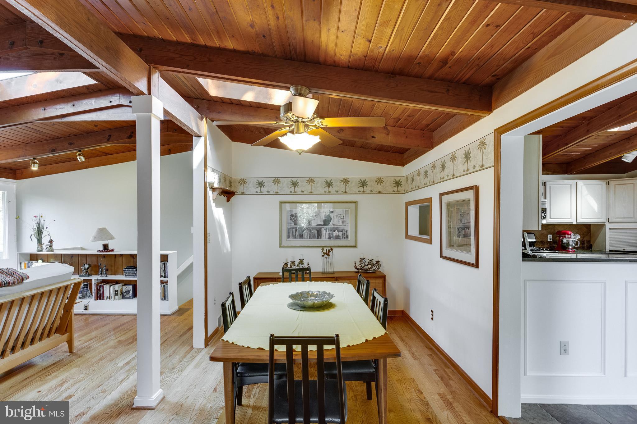 2909 Pine Spring Road Falls Church, VA 22042 - Photo 15 of 30 Dining Room