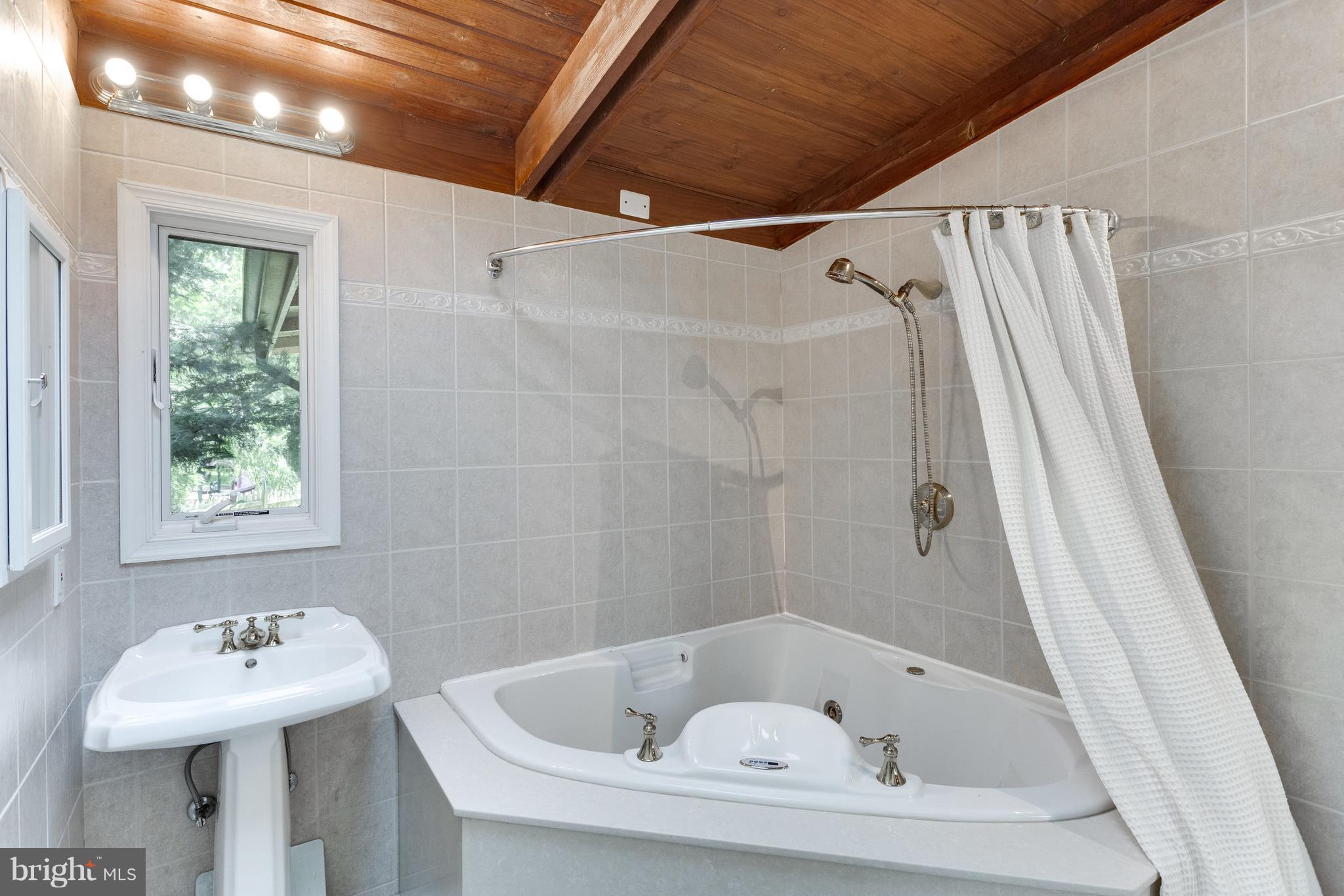 2909 Pine Spring Road Falls Church, VA 22042 - Photo 24 of 30 Master Bath