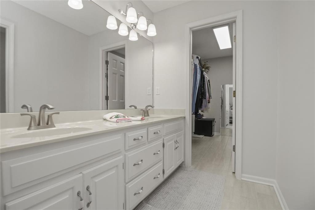 1515 Northwest Primrose Blue Springs, MO 64015 - Photo 15 of 31