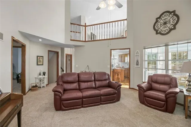 $369,900 | 1515 Northwest Primrose, Blue Springs, MO 64015