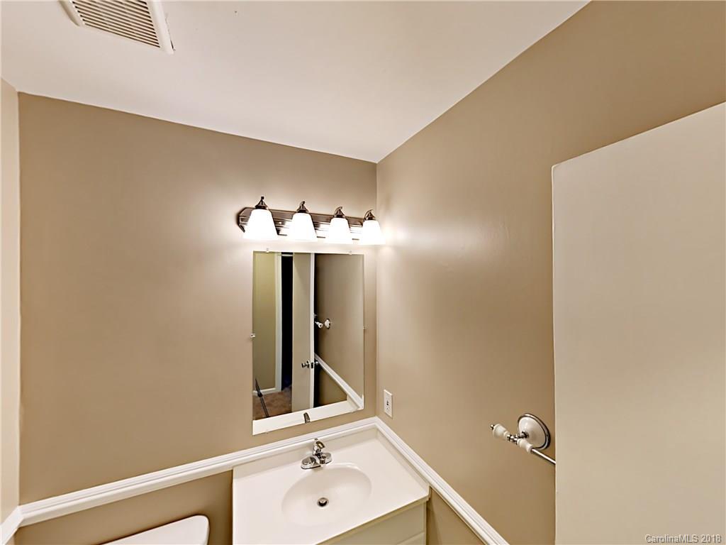 6592 Stoney Ridge Road Matthews, NC 28104 - Photo 14 of 20 Gallery Image 14