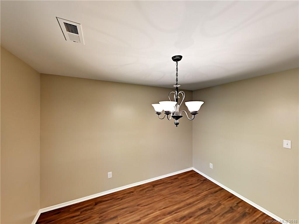 6592 Stoney Ridge Road Matthews, NC 28104 - Photo 3 of 20 Gallery Image 3