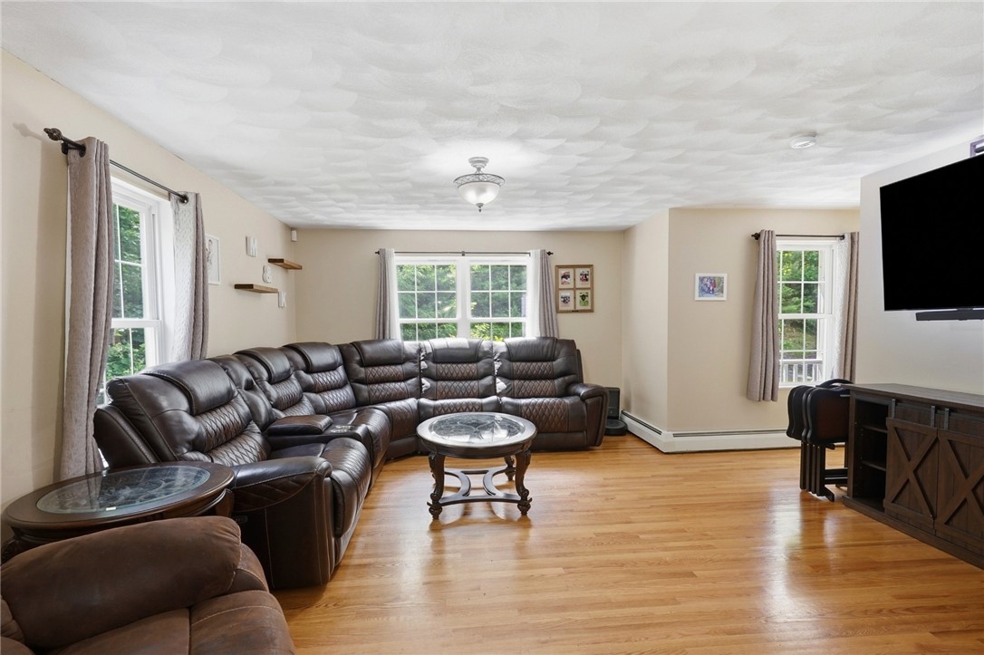 859 Knotty Oak Road Coventry, RI 02816 - Photo 12 of 39