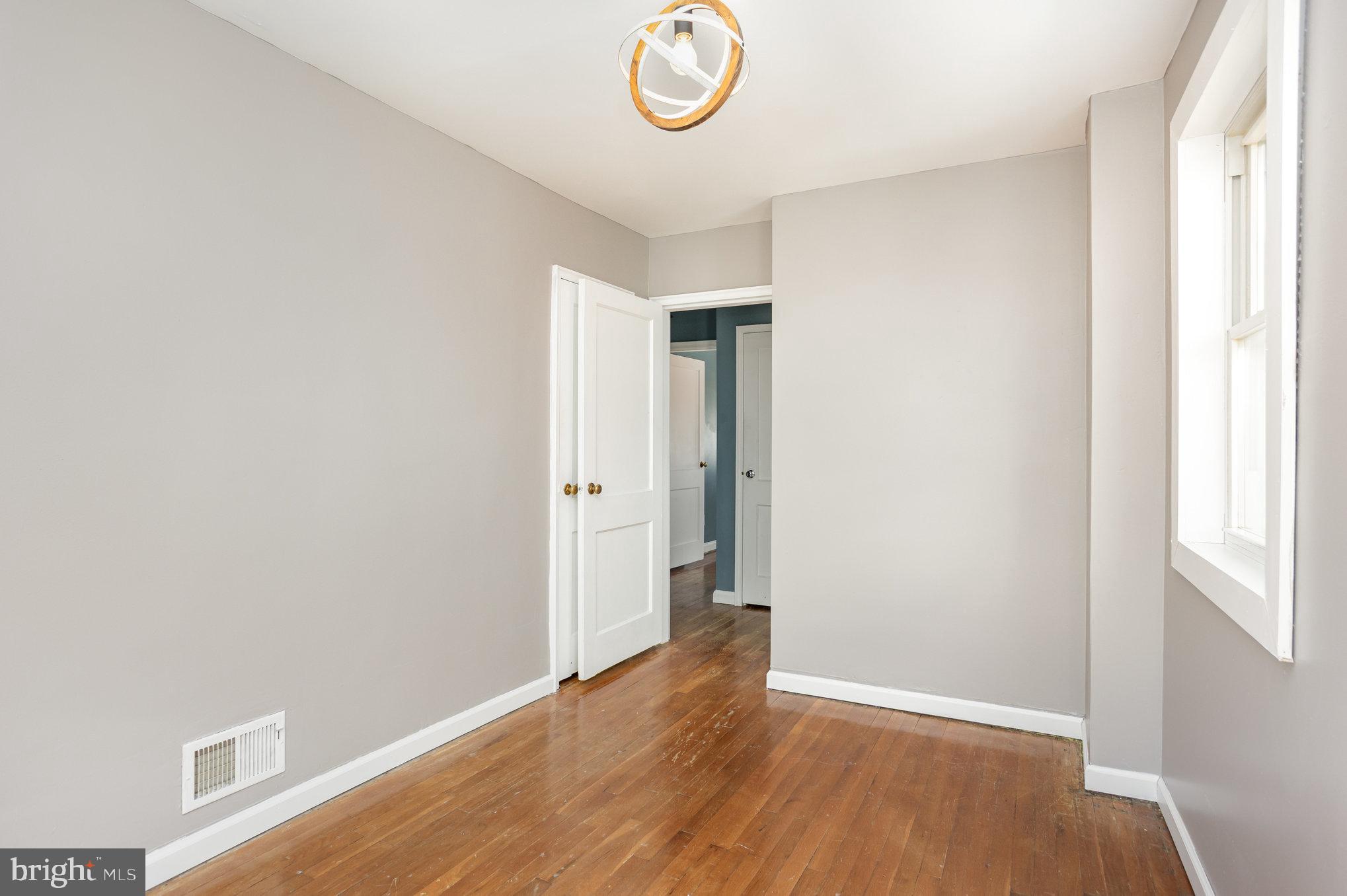 7747 Eastdale Road Baltimore, MD 21224 - Photo 18 of 28