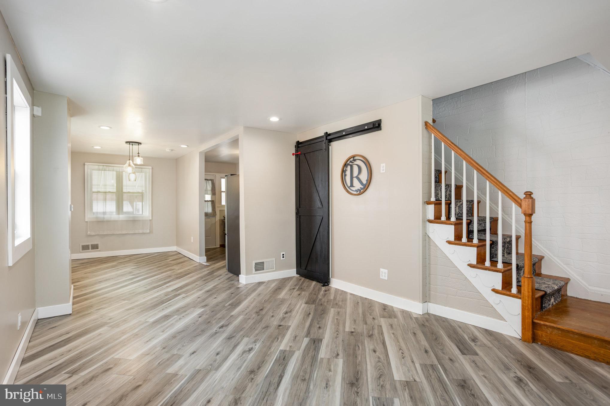 7747 Eastdale Road Baltimore, MD 21224 - Photo 5 of 28