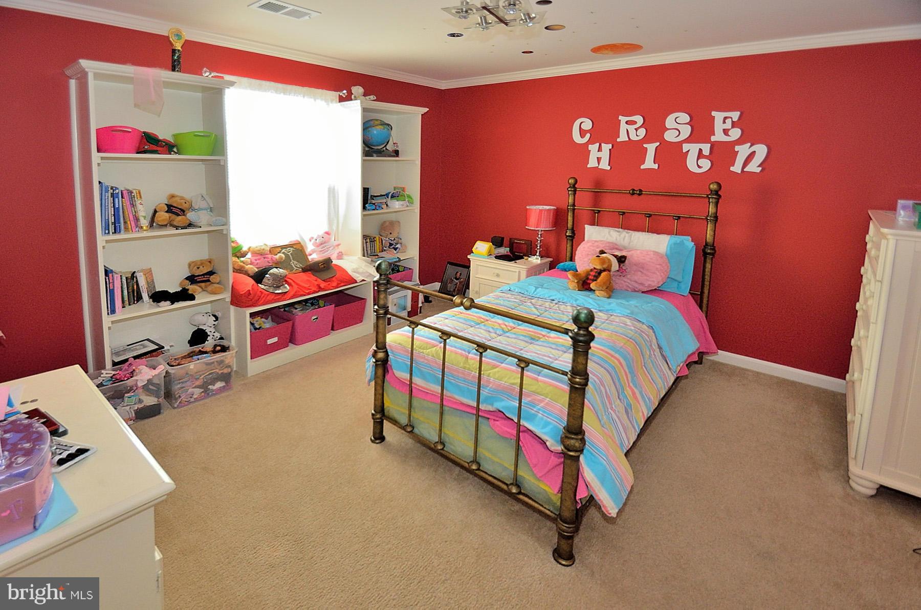 4253 Meyers Road Triangle, VA 22172 - Photo 21 of 30 Bedroom