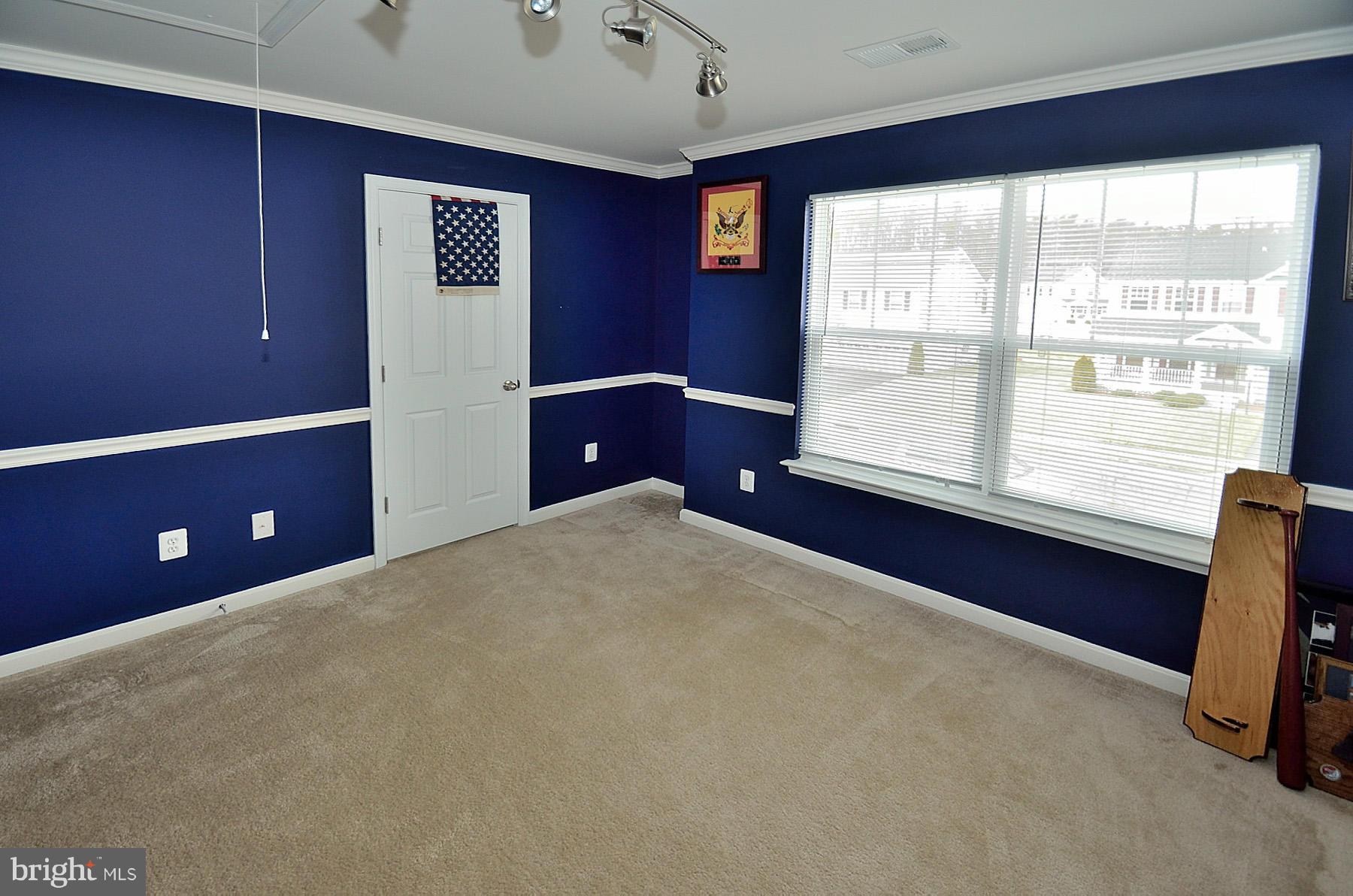 4253 Meyers Road Triangle, VA 22172 - Photo 23 of 30 Bedroom