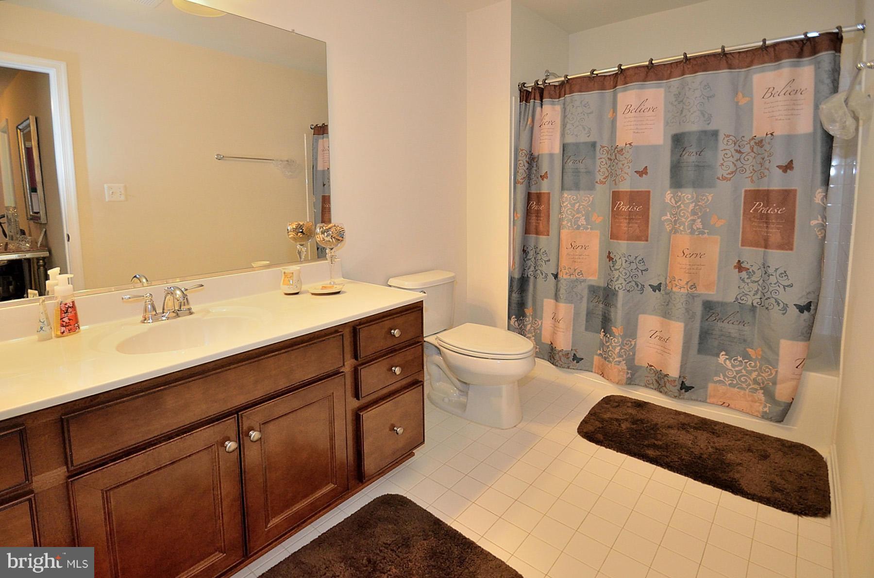 4253 Meyers Road Triangle, VA 22172 - Photo 24 of 30 Bath