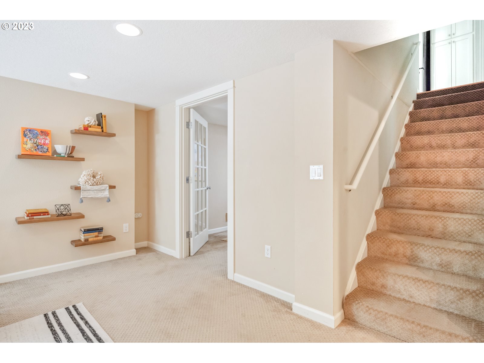1825 Northeast Rosa Parks Way Portland, OR 97211 - Photo 32 of 48 Gallery Image 32