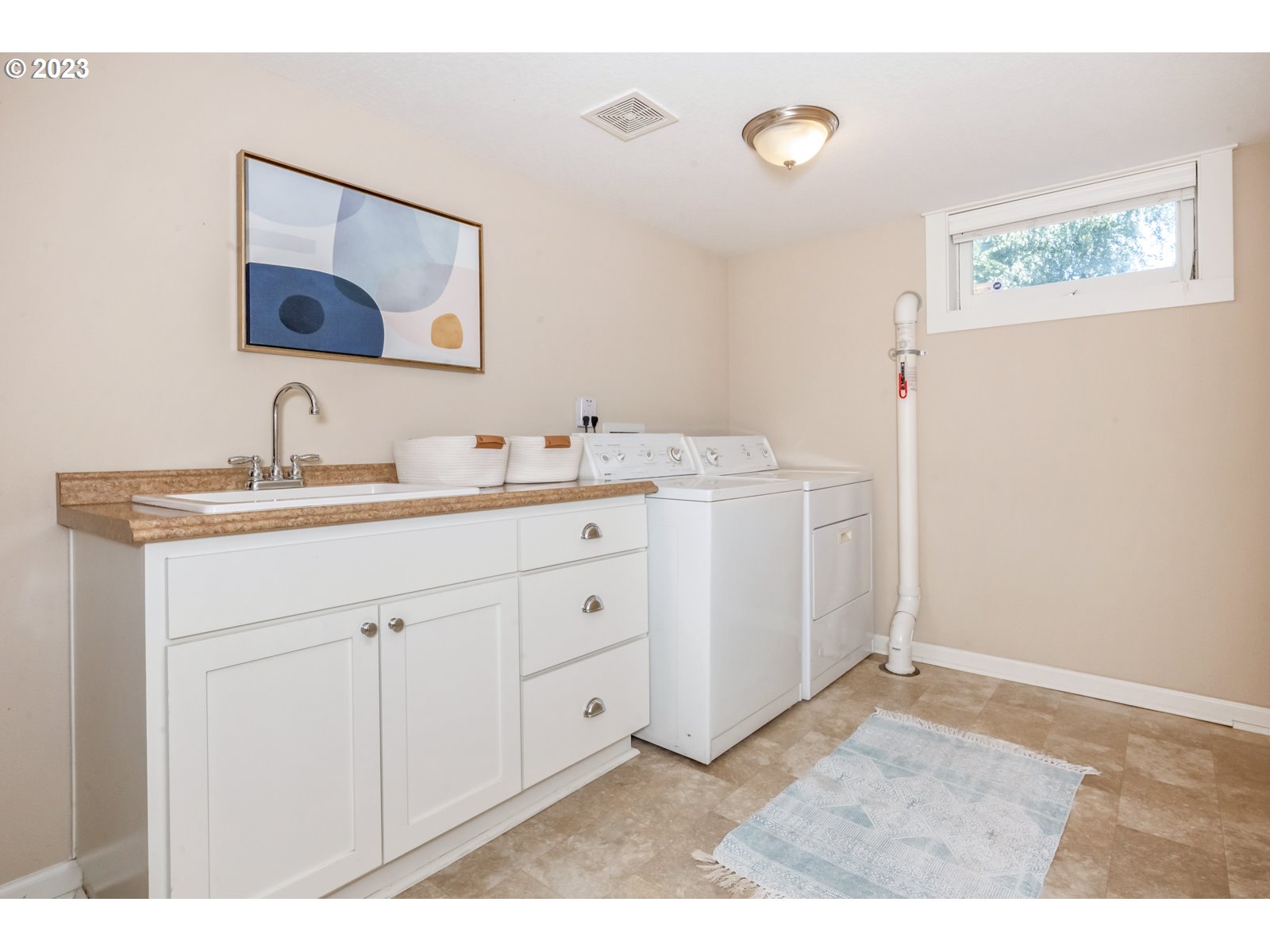 1825 Northeast Rosa Parks Way Portland, OR 97211 - Photo 41 of 48 Gallery Image 41