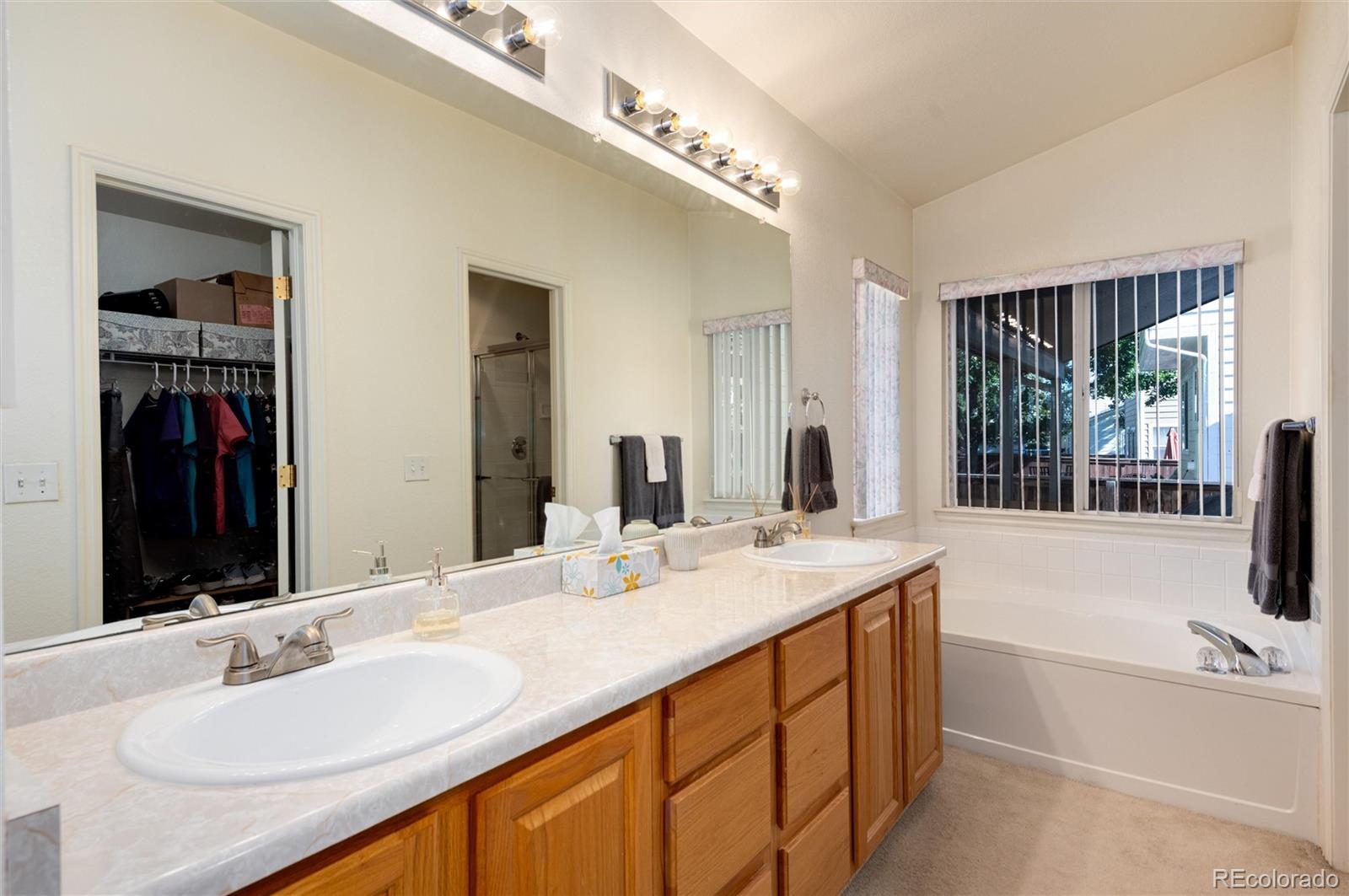 9837 Bathurst Way Highlands Ranch, CO 80130 - Photo 23 of 33 Gallery Image 23