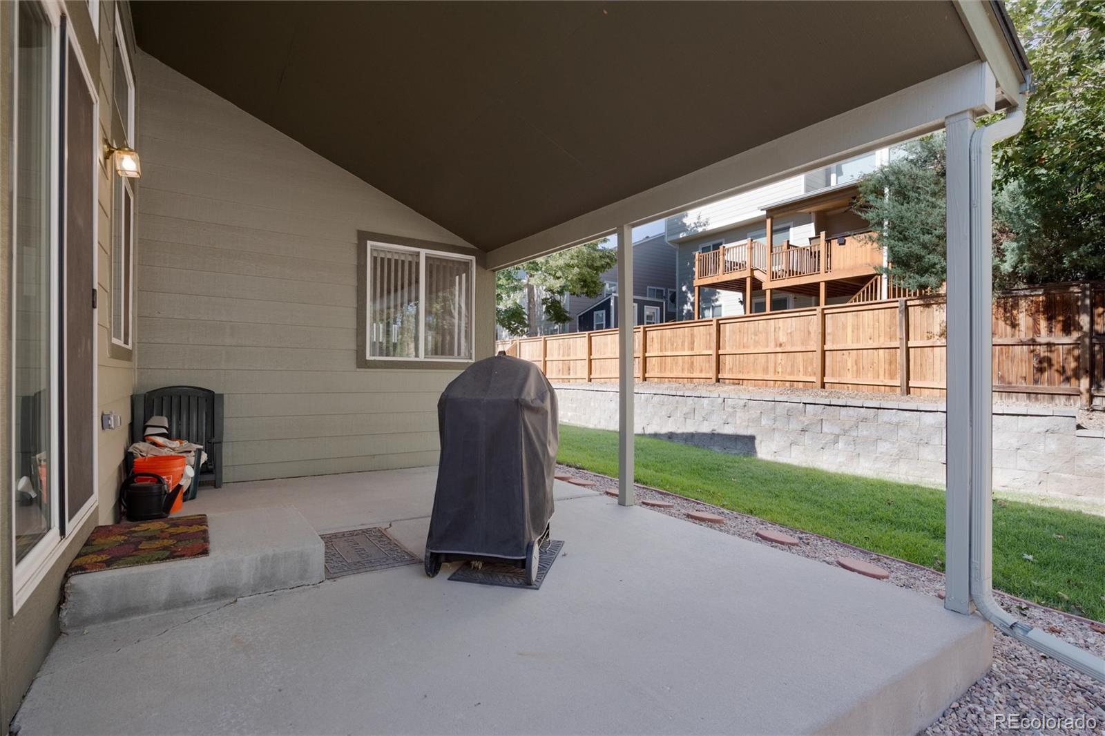 9837 Bathurst Way Highlands Ranch, CO 80130 - Photo 29 of 33 Gallery Image 29