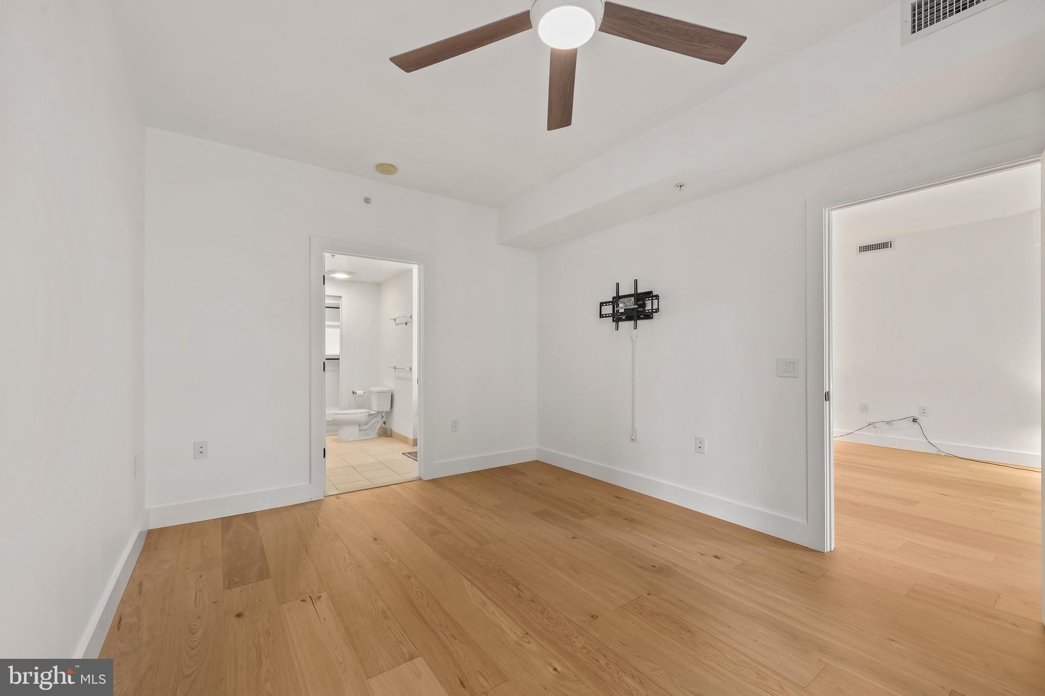 11990 Market Street, Unit 704 Reston, VA 20190 - Photo 16 of 41